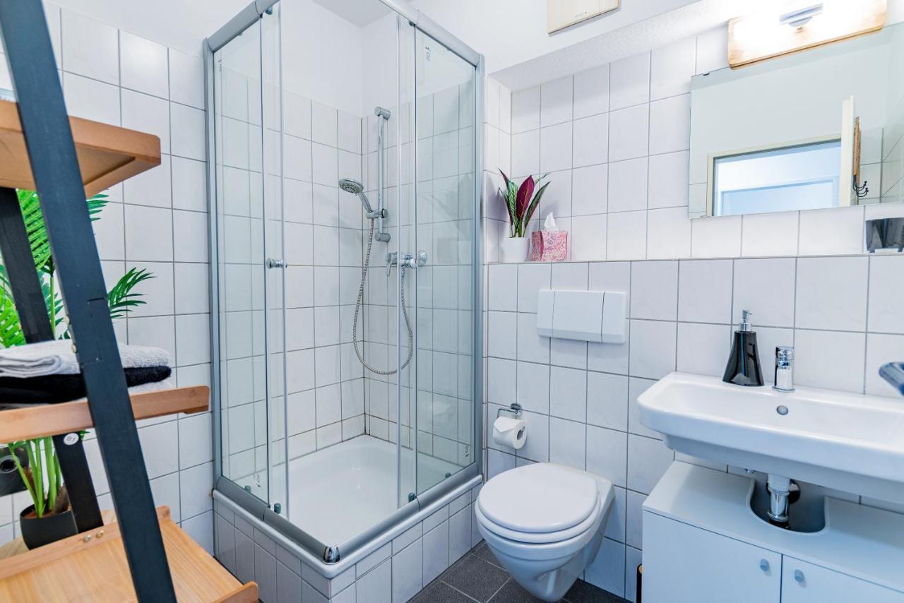 Helles Apartment In Top-Lage Mit Parkplatz Magdeburgo Exterior foto
